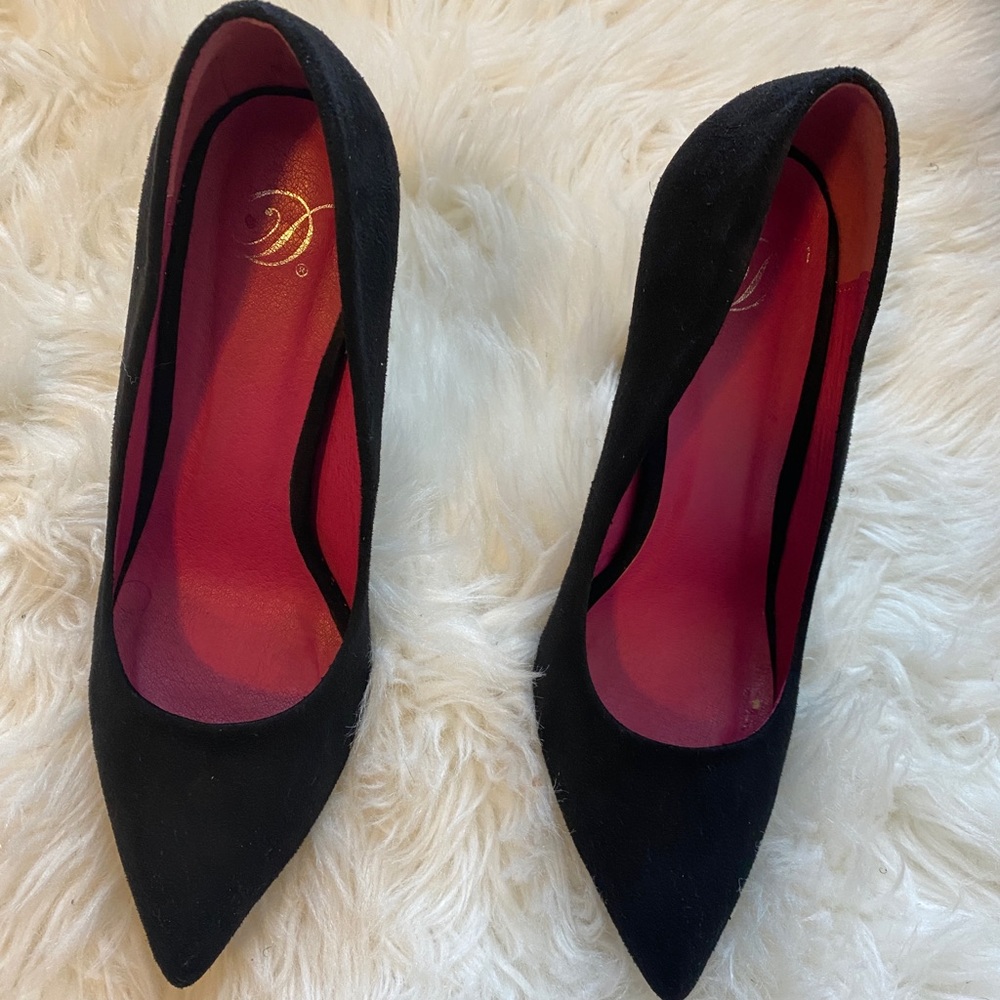 Black suede heels